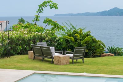 Luxury Villa Photo #4