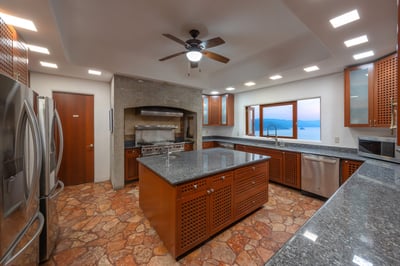 Luxury Villa Photo #14