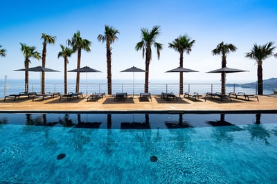 Luxury Villa Photo #5