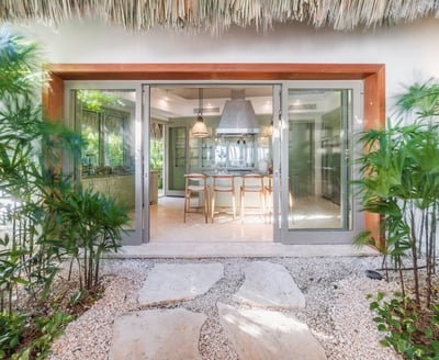 Luxury Villa Photo #12