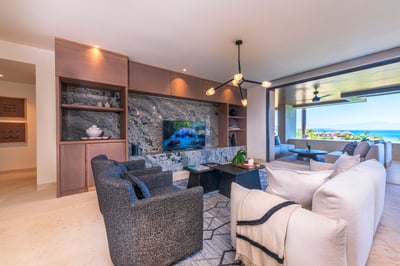 Luxury Villa Photo #9