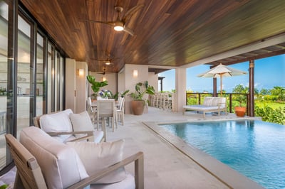 Luxury Villa Photo #3