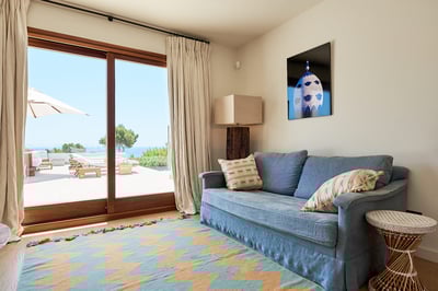 Luxury Villa Photo #38