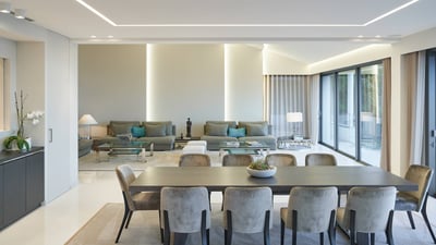 Luxury Villa Photo #10