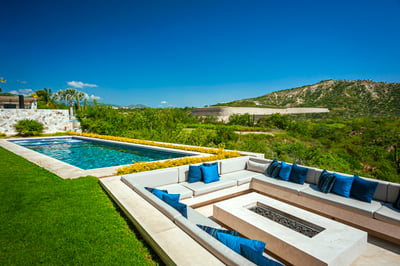 Luxury Villa Photo #8