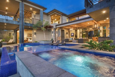 Luxury Villa Photo #10