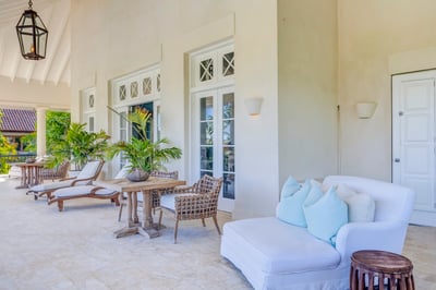 Luxury Villa Photo #27