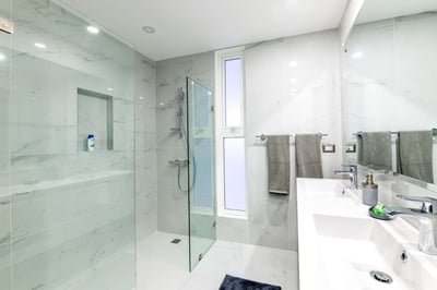 Luxury Villa Photo #73