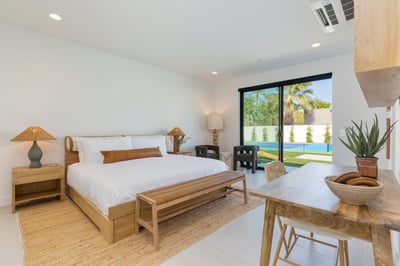 Luxury Villa Photo #35