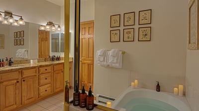 Primary ensuite on main level