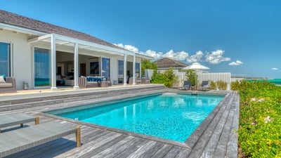 Luxury Villa Photo #2