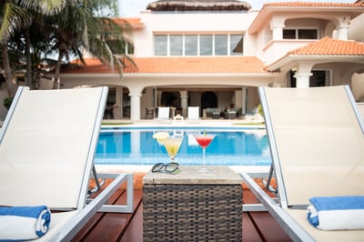 Luxury Villa Photo #17