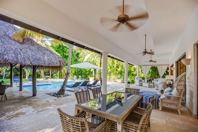 Luxury Villa Photo #22