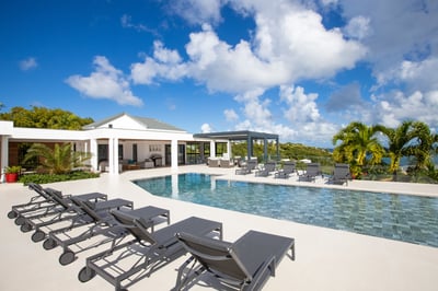 Luxury Villa Photo #5