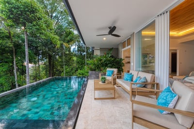 Luxury Villa Photo #8