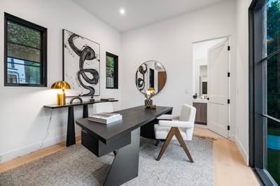 Luxury Villa Photo #15