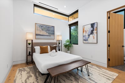 Luxury Villa Photo #40