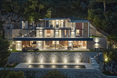 Luxury Villa Photo #3