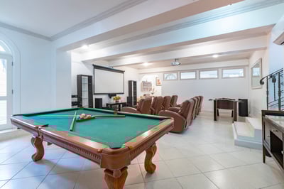 Luxury Villa Photo #29