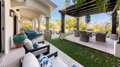 Luxury Villa Photo #15