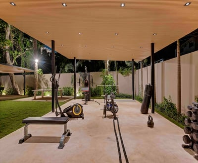 Luxury Villa Photo #7