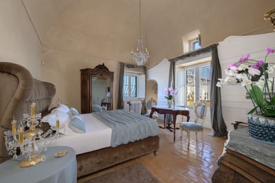 Luxury Villa Photo #33