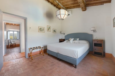 Luxury Villa Photo #28