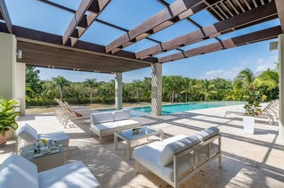 Luxury Villa Photo #19