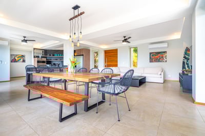 Luxury Villa Photo #34