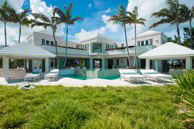 Long Bay,Lidija House