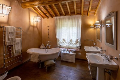 Luxury Villa Photo #19