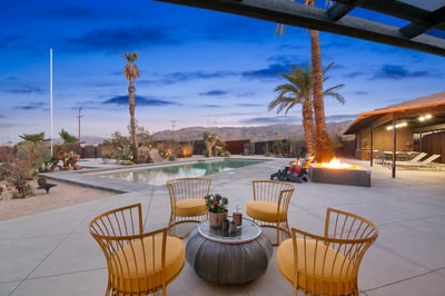 Luxury Villa Photo #11