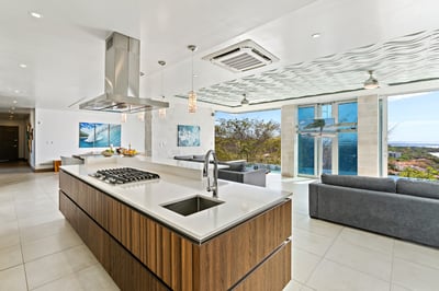 Luxury Villa Photo #28