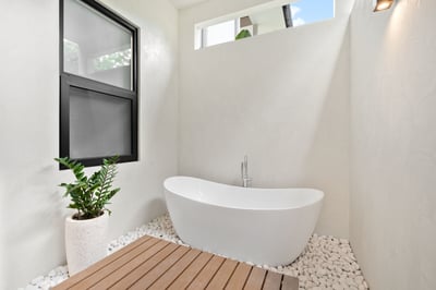 Primary Suite 3 Private Ensuite – Level 1