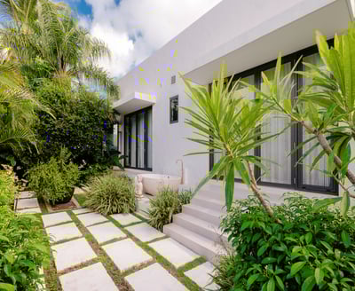Luxury Villa Photo #33