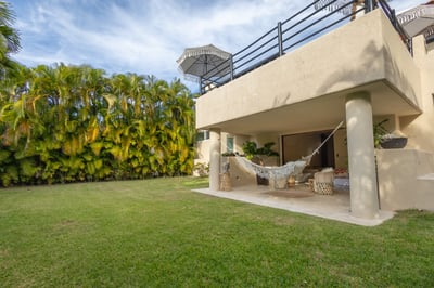 Luxury Villa Photo #41