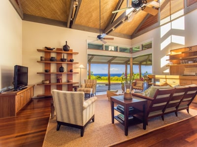 Luxury Villa Photo #13