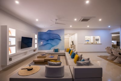 Luxury Villa Photo #29