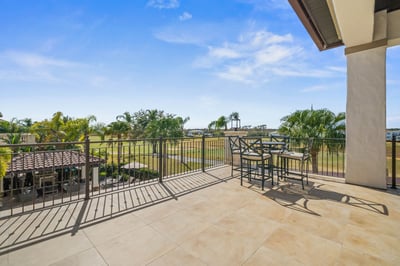 Luxury Villa Photo #17