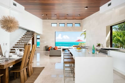 Luxury Villa Photo #7
