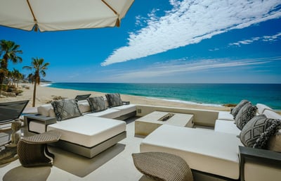 Luxury Villa Photo #7