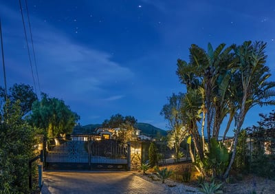 Luxury Villa Photo #34