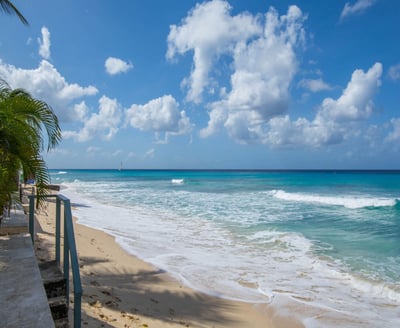 Luxury Villa Photo #3