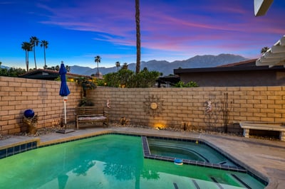 Luxury Villa Photo #16