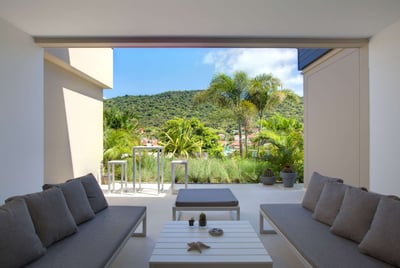 Luxury Villa Photo #2