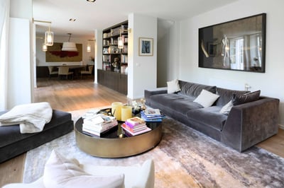 Luxury Villa Photo #4