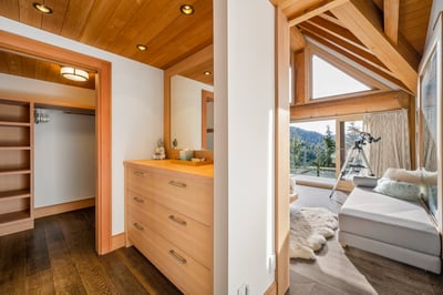 Luxury Villa Photo #33