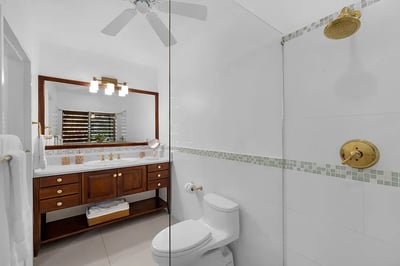 Luxury Villa Photo #27