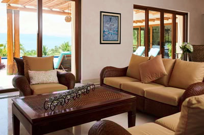 Luxury Villa Photo #14