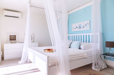 Luxury Villa Photo #4